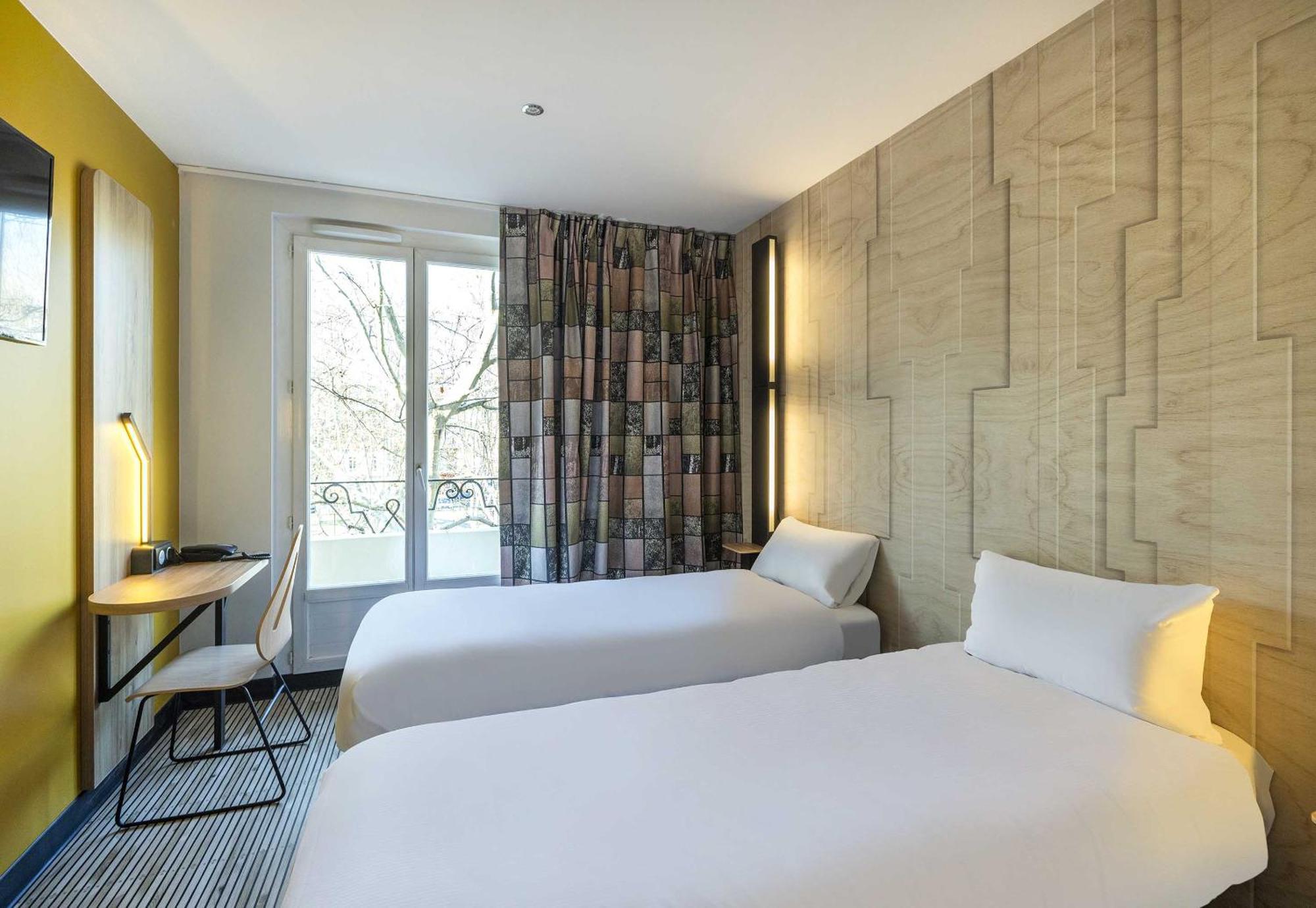Western Windsor Palais Des Congrès Hotel 4*